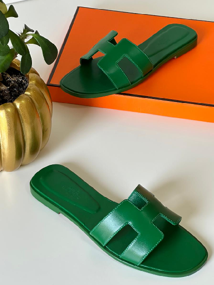 AVAILABLE – Shoes -565