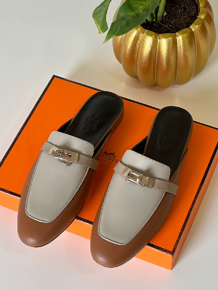 AVAILABLE – Shoes -592