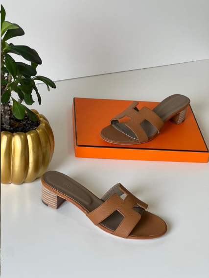 AVAILABLE – Shoes -597