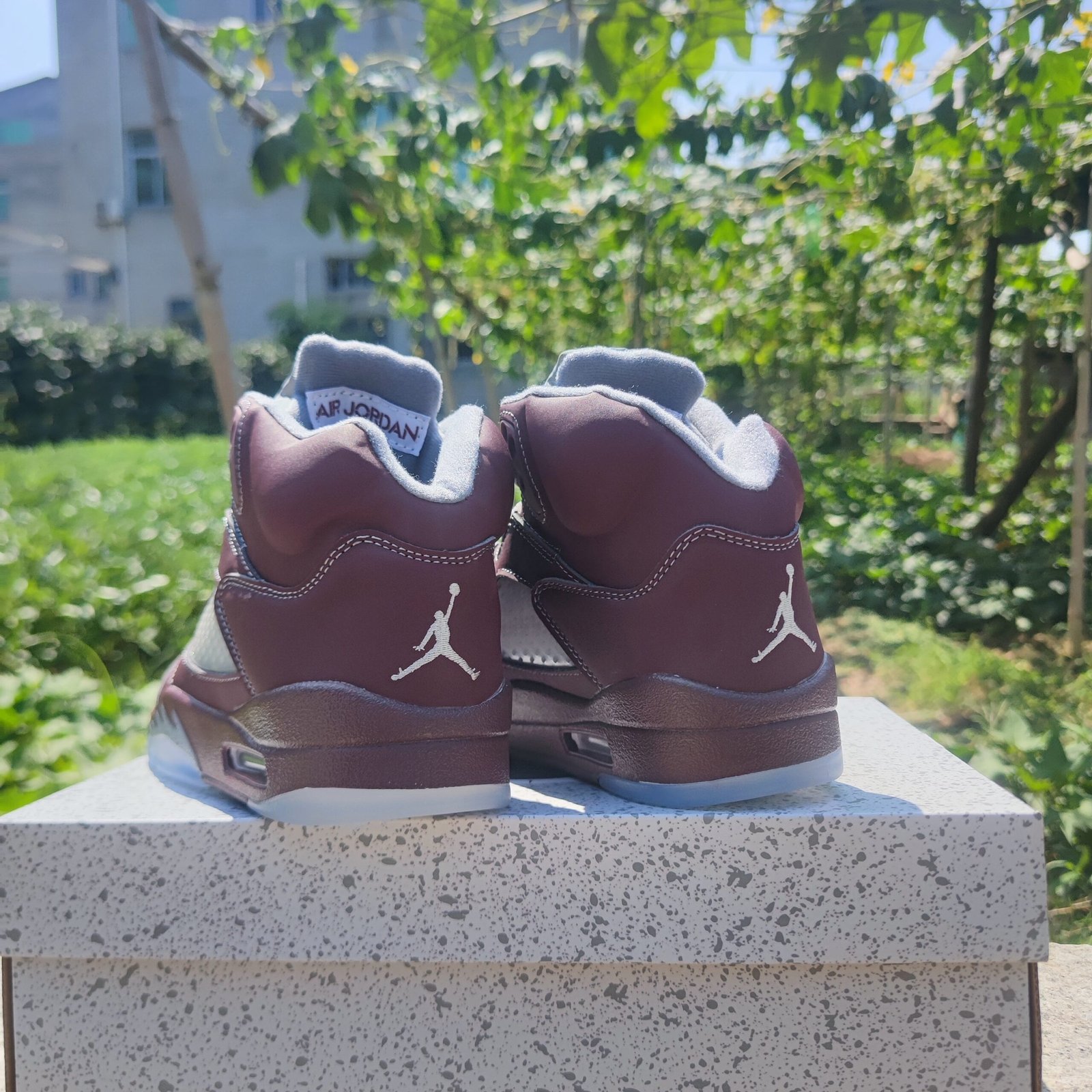 Jordan 5 maroon - Image 4