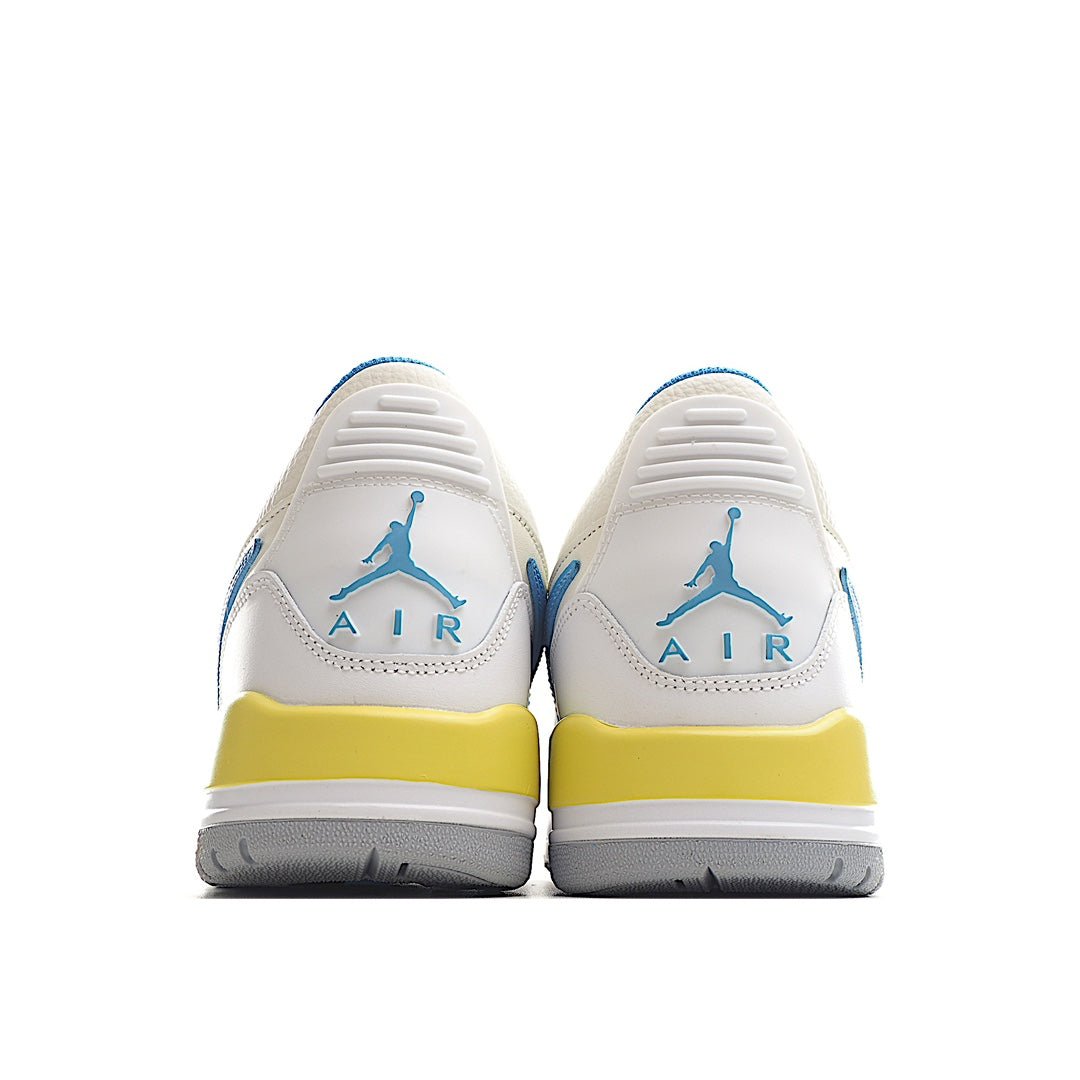 AIR JORDAN 11 "White/Blue" - Image 4