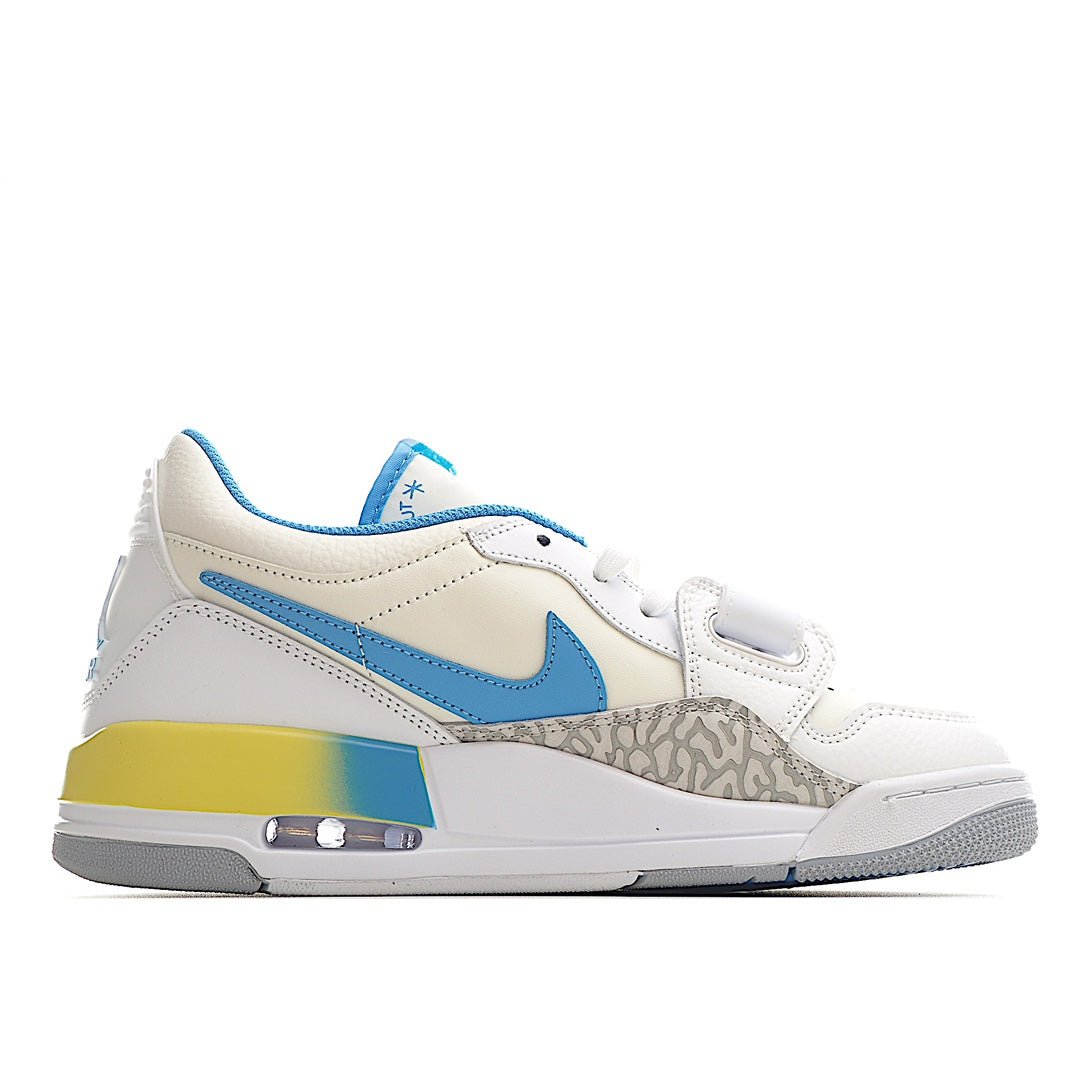 AIR JORDAN 11 "White/Blue" - Image 3