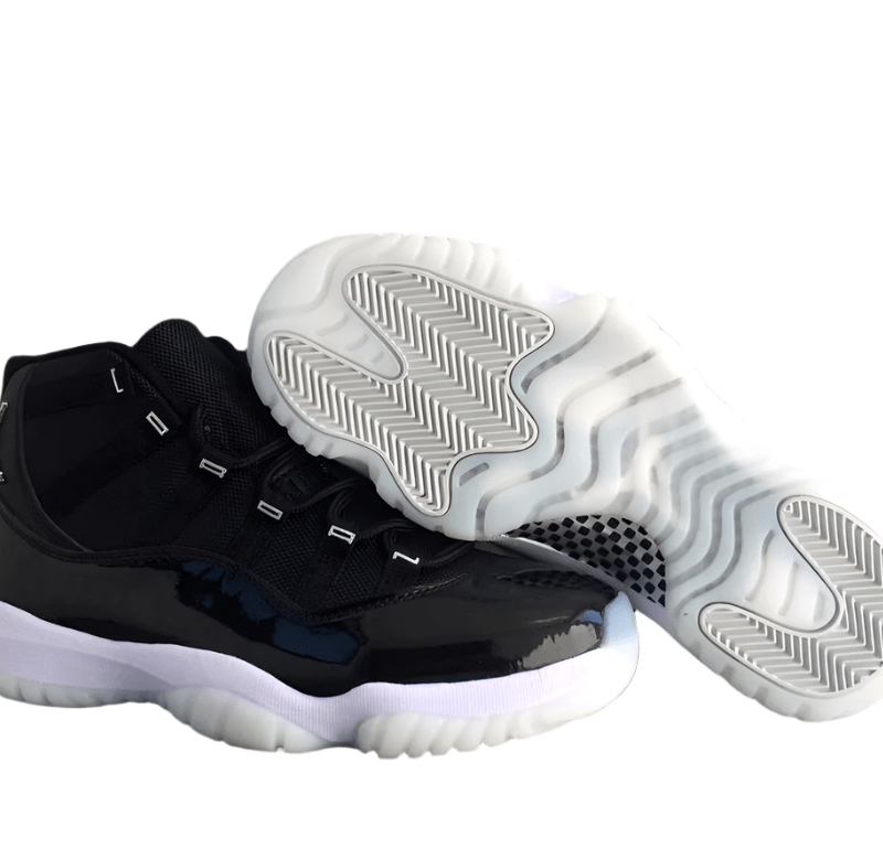 AIR JORDAN 11 "Black Silver"