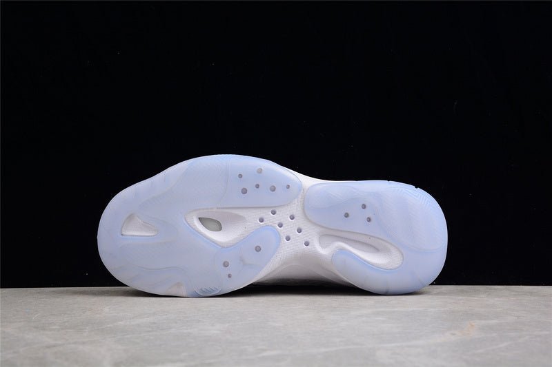 AIR JORDAN 11 CMFT LOW WHITE/BLACK/GHOST GREEN/METALLIC SILVER - Image 6