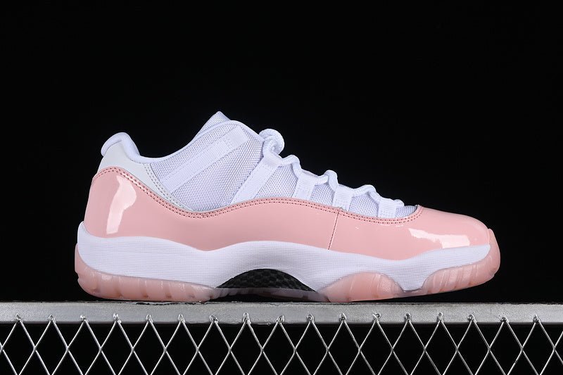 AIR JORDAN 11 LOW LEGEND PIN WHITE/PINK - Image 3