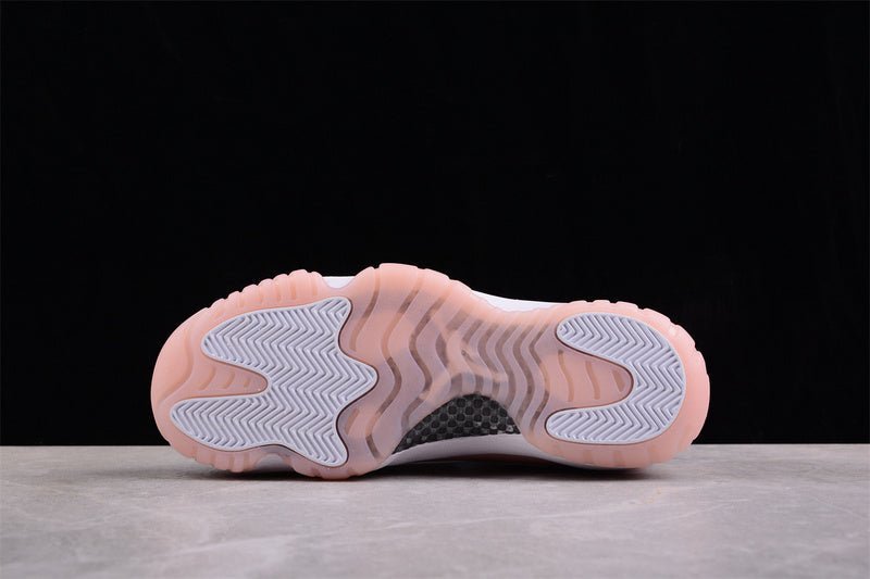 AIR JORDAN 11 RETRO LOW PURE VIOLET WHITE - Image 7
