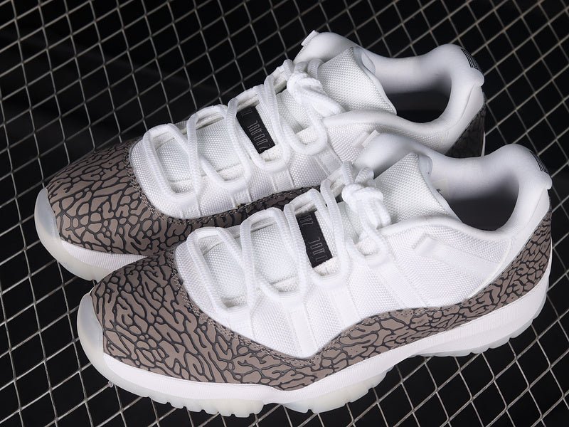 AIR JORDAN 11 RETRO LOW WHITE/UNIVERSITY BLUE - Image 6