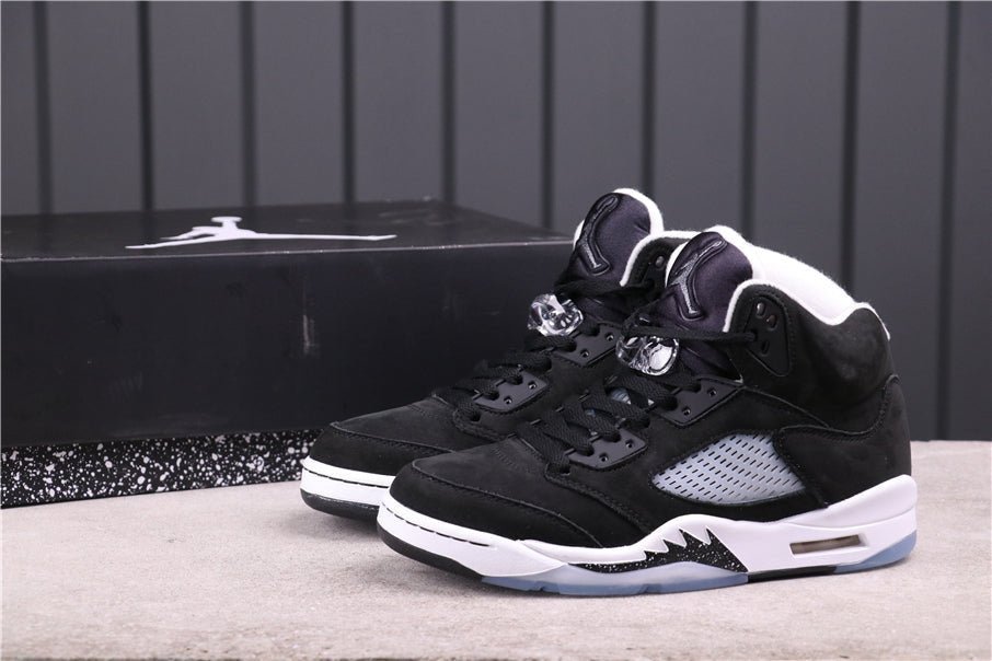 Air Jordan 5 "Oreo" - Image 6