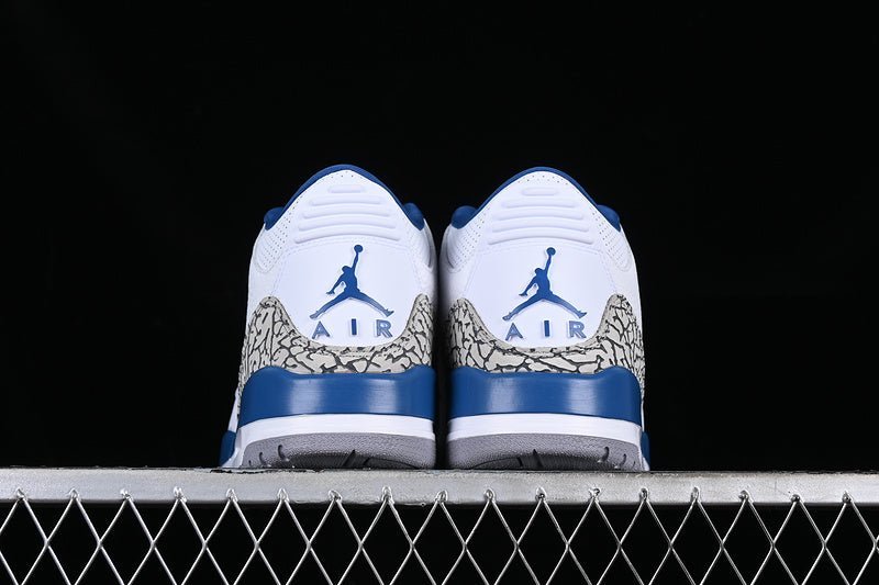 AIR JORDAN RETRO 3 WHITE/GREY/BLACK/BLUE - Image 5