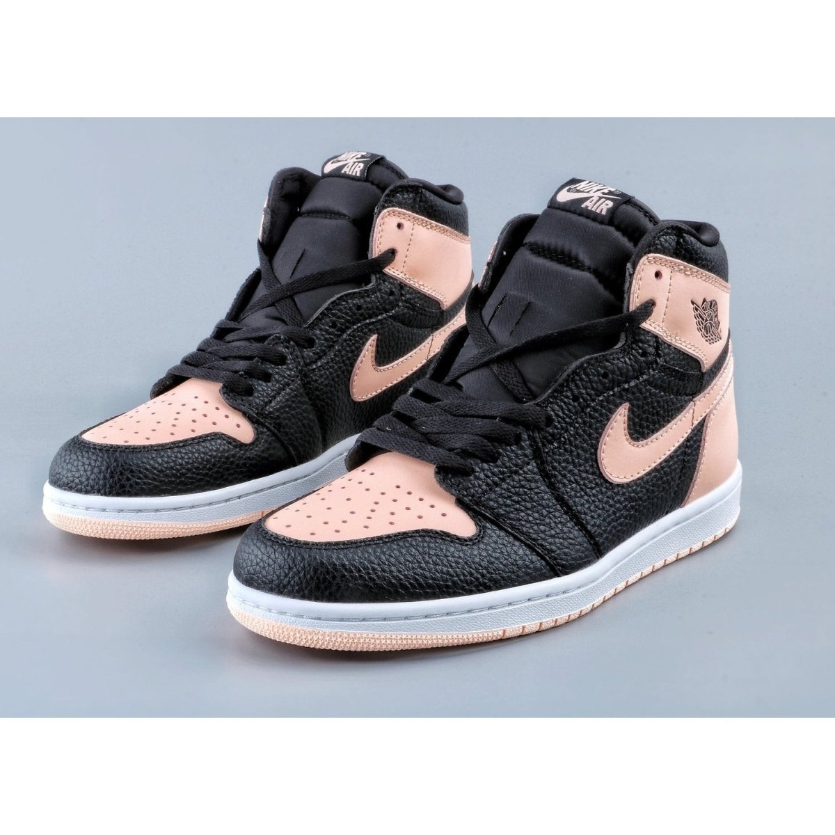 JORDAN 1 HIGH x BLACK CRIMSON TINT - Image 3