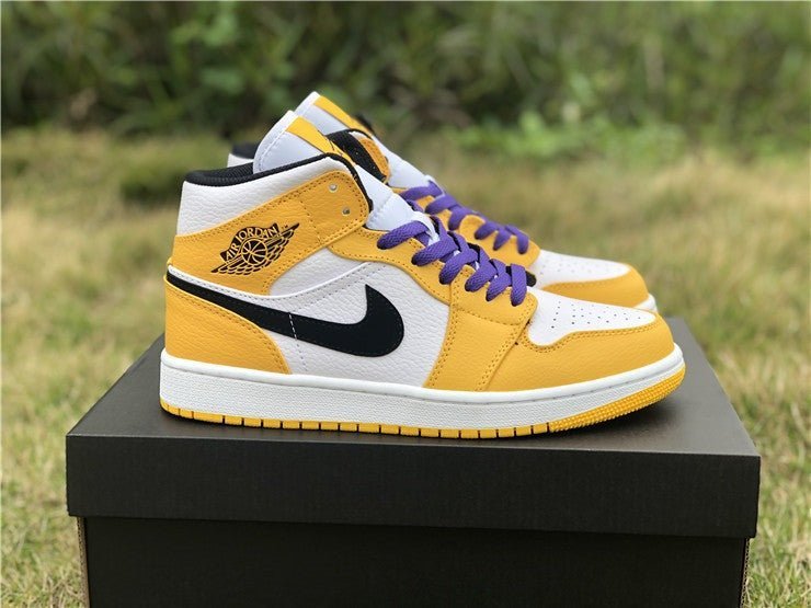 JORDAN 1 MID x SE LAKERS - Image 11