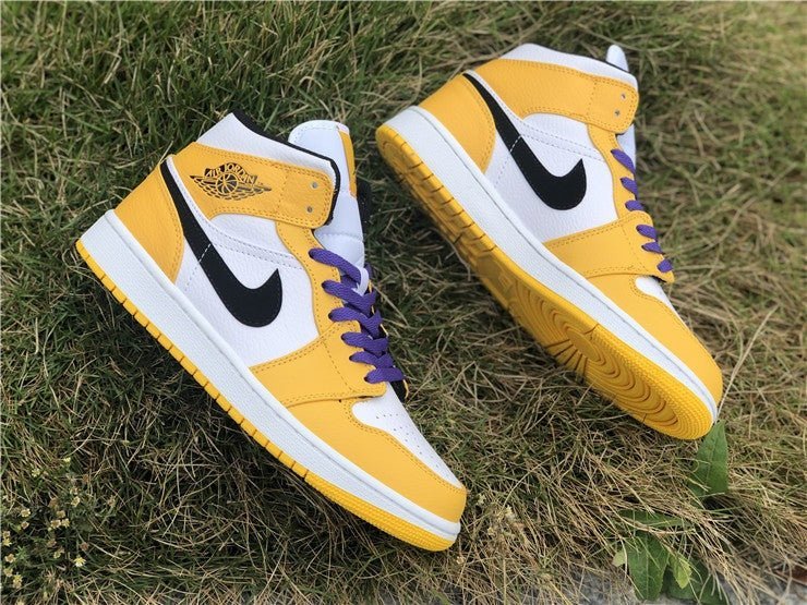 JORDAN 1 MID x SE LAKERS - Image 12