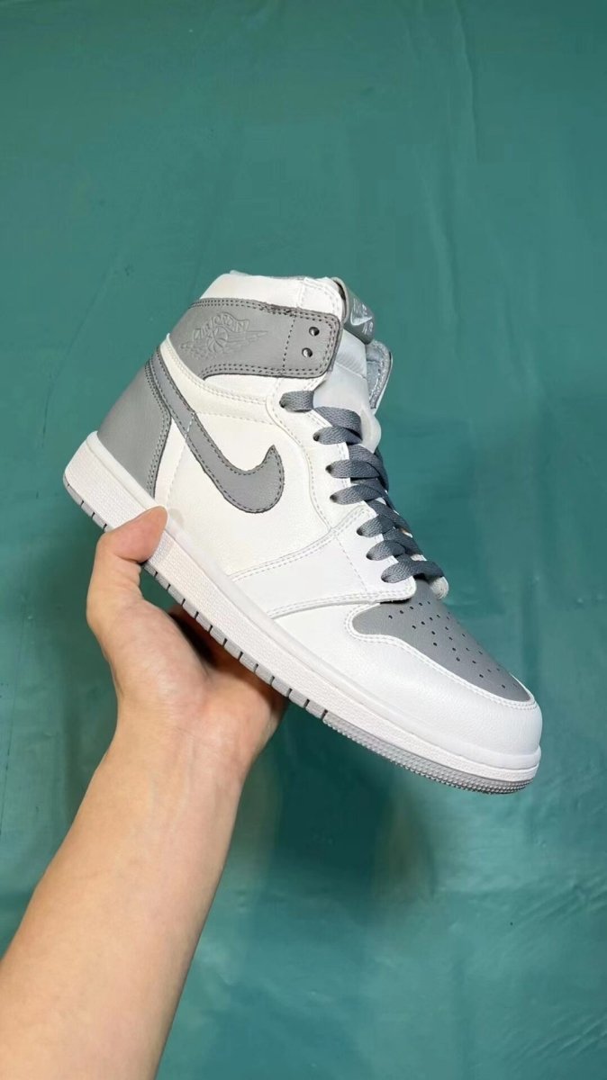 JORDAN 1 RETRO HIGH OG - Image 7