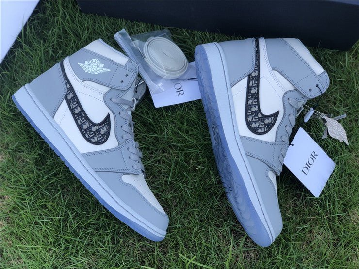 JORDAN 1 RETRO HIGH x DIOR - Image 14