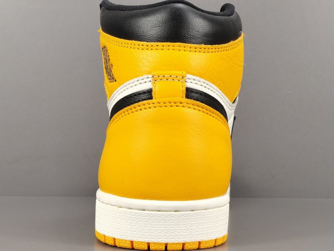 JORDAN 1 RETRO HIGH x TAXI - Image 12