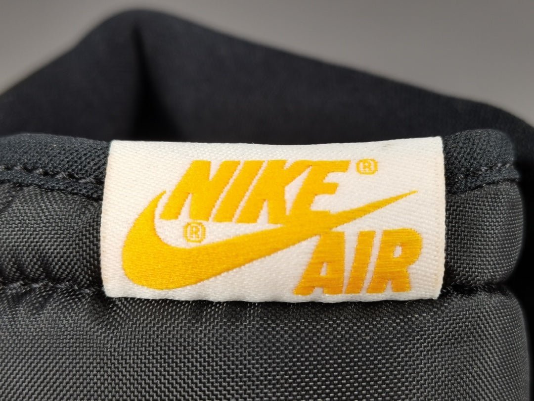 JORDAN 1 RETRO HIGH x TAXI - Image 9