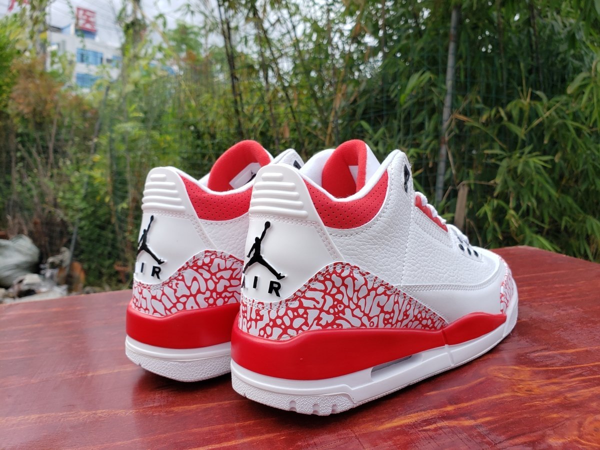 JORDAN 3 RETRO x TOKYO FIRE RED - Image 5