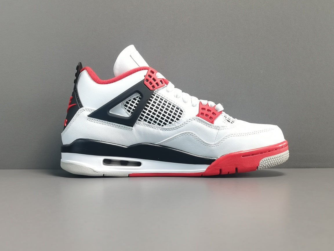 JORDAN 4 x FIRE RED - Image 3