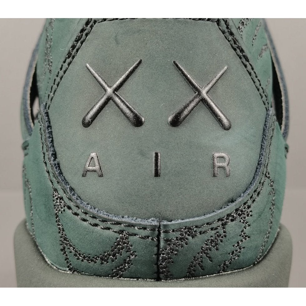 JORDAN 4 x KAWS BLACK OLIVE - Image 3