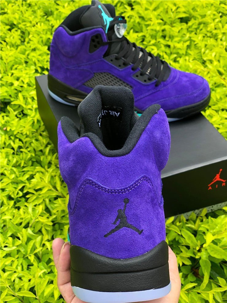 JORDAN 5 RETRO x ALTERNATE GRAPE - Image 7