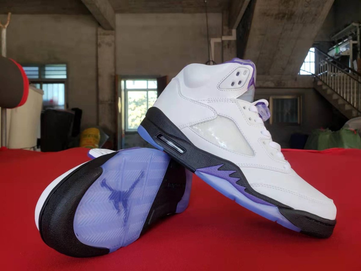JORDAN 5 RETRO x DARK CONCORD - Image 4