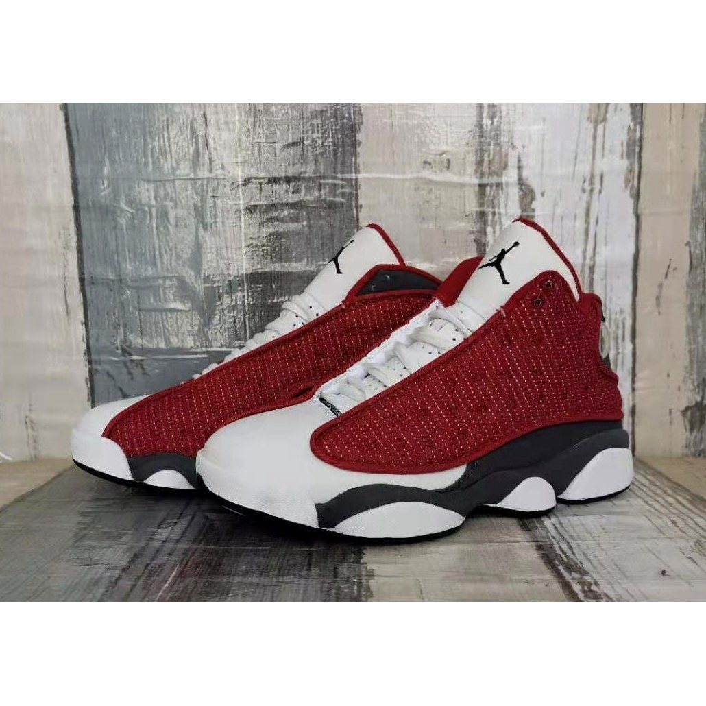 JORDAN 13 RETRO x GYM RED FLINT GREY - Image 6