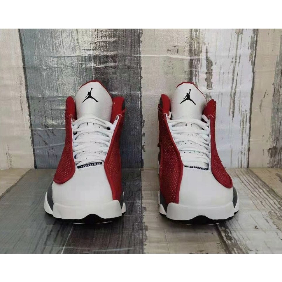 JORDAN 13 RETRO x GYM RED FLINT GREY - Image 4