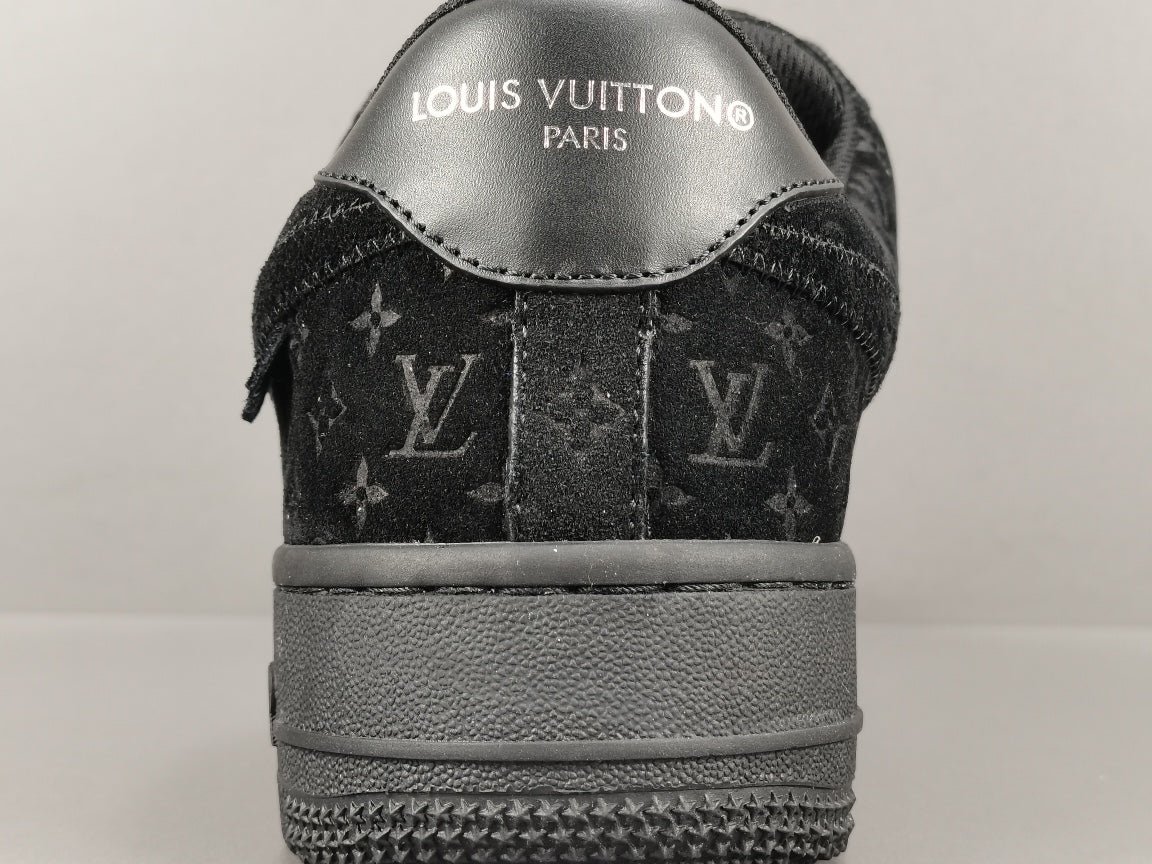 NIKE AIR FORCE 1 x LOUIS VUITTON BLACK/BLACK - Image 7
