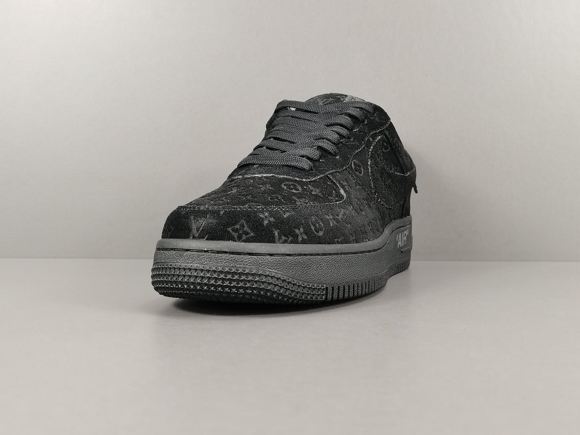 NIKE AIR FORCE 1 x LOUIS VUITTON BLACK/BLACK - Image 9